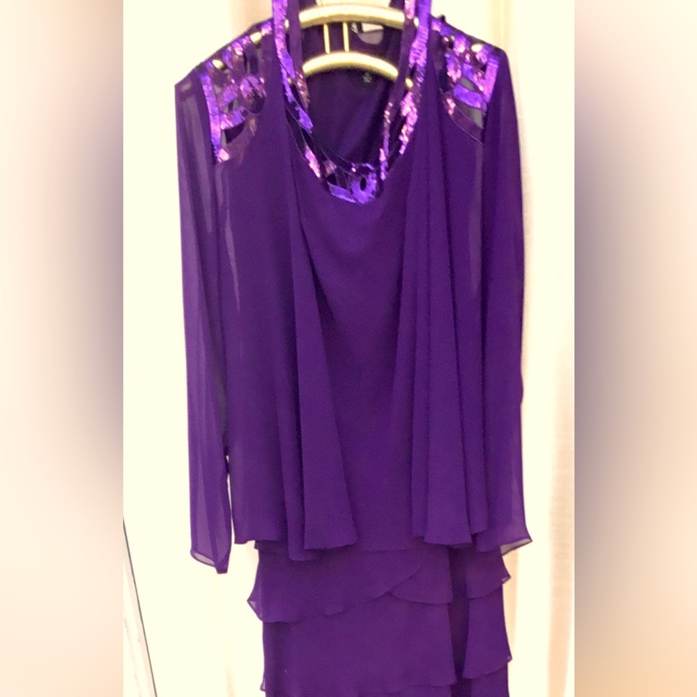 Formal  size 10,sequins embellished,tiered dress,mother of the bride,brand new,